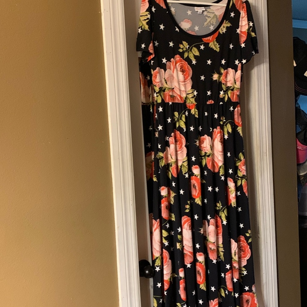Lularoe Riley - Picture 3 of 7